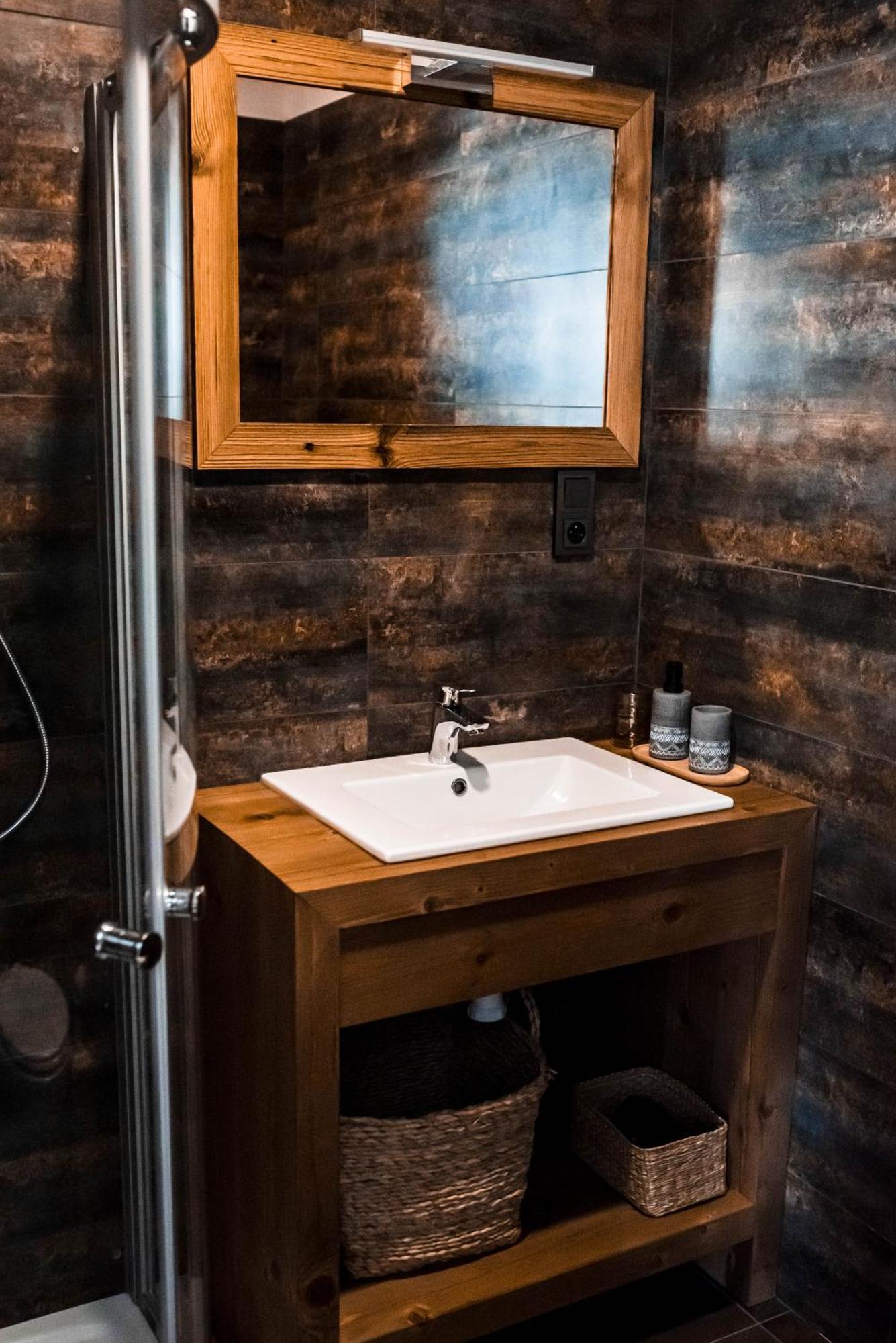 Apartmany Zeme Nove Mesto pod Smrkem Exteriér fotografie